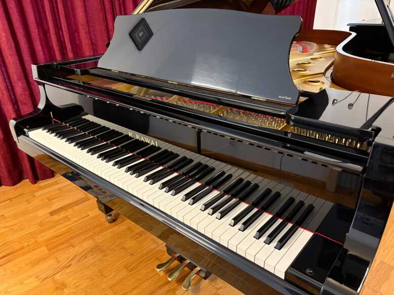1999 Kawai RX-7 Semi-Concert Grand (original owner)