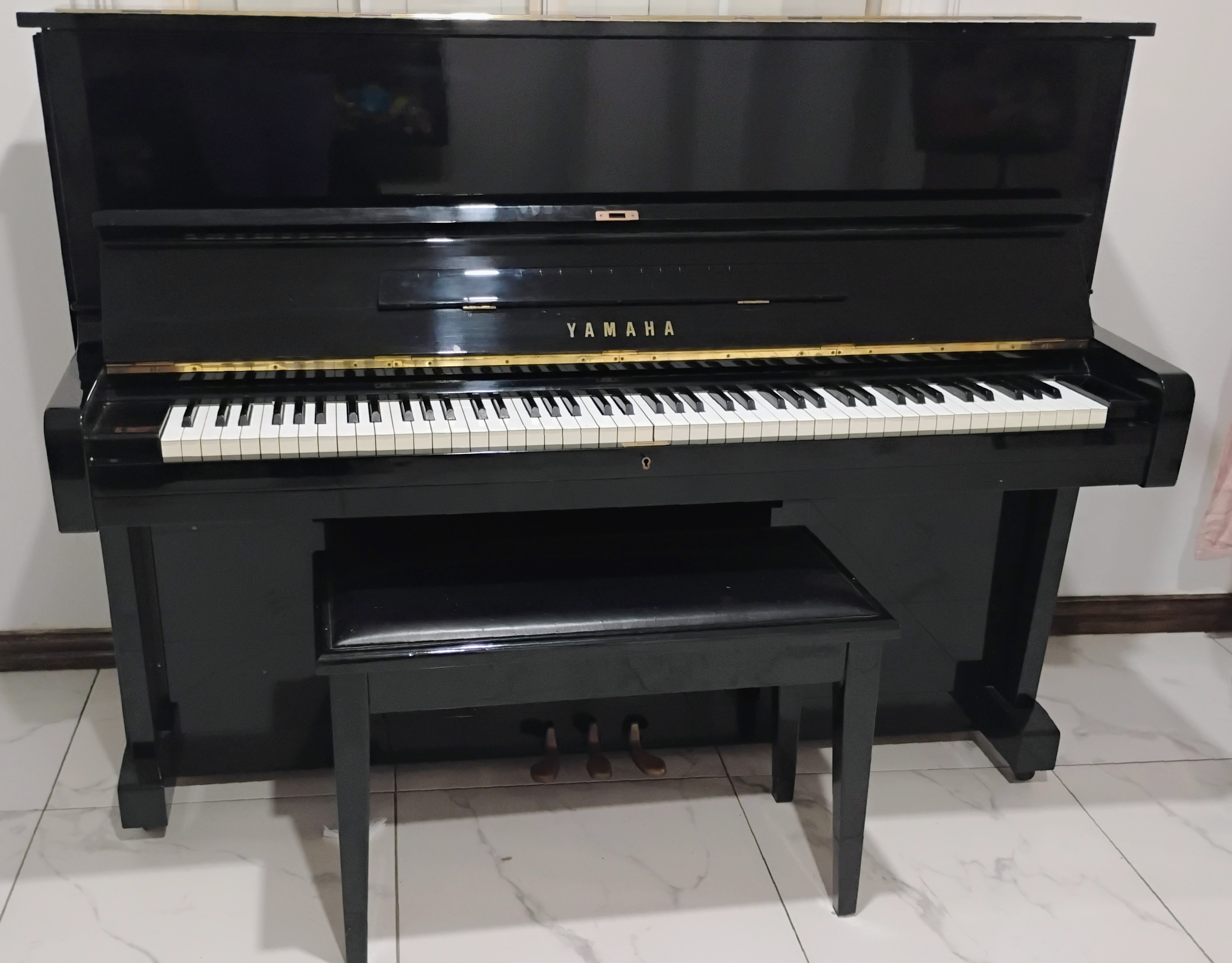 Yamaha U1 Upright Piano