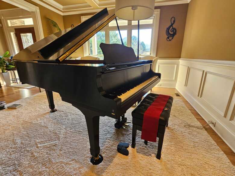 Yamaha Conservatory Grand Piano Model C5