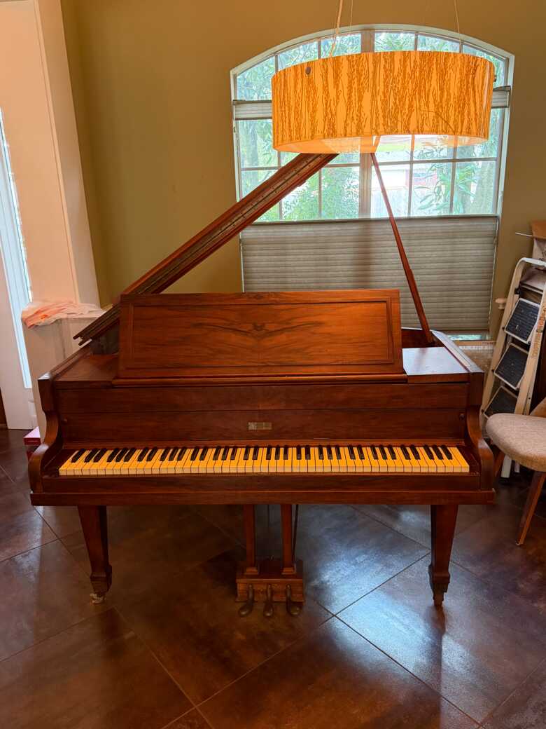 Packard Baby Grand