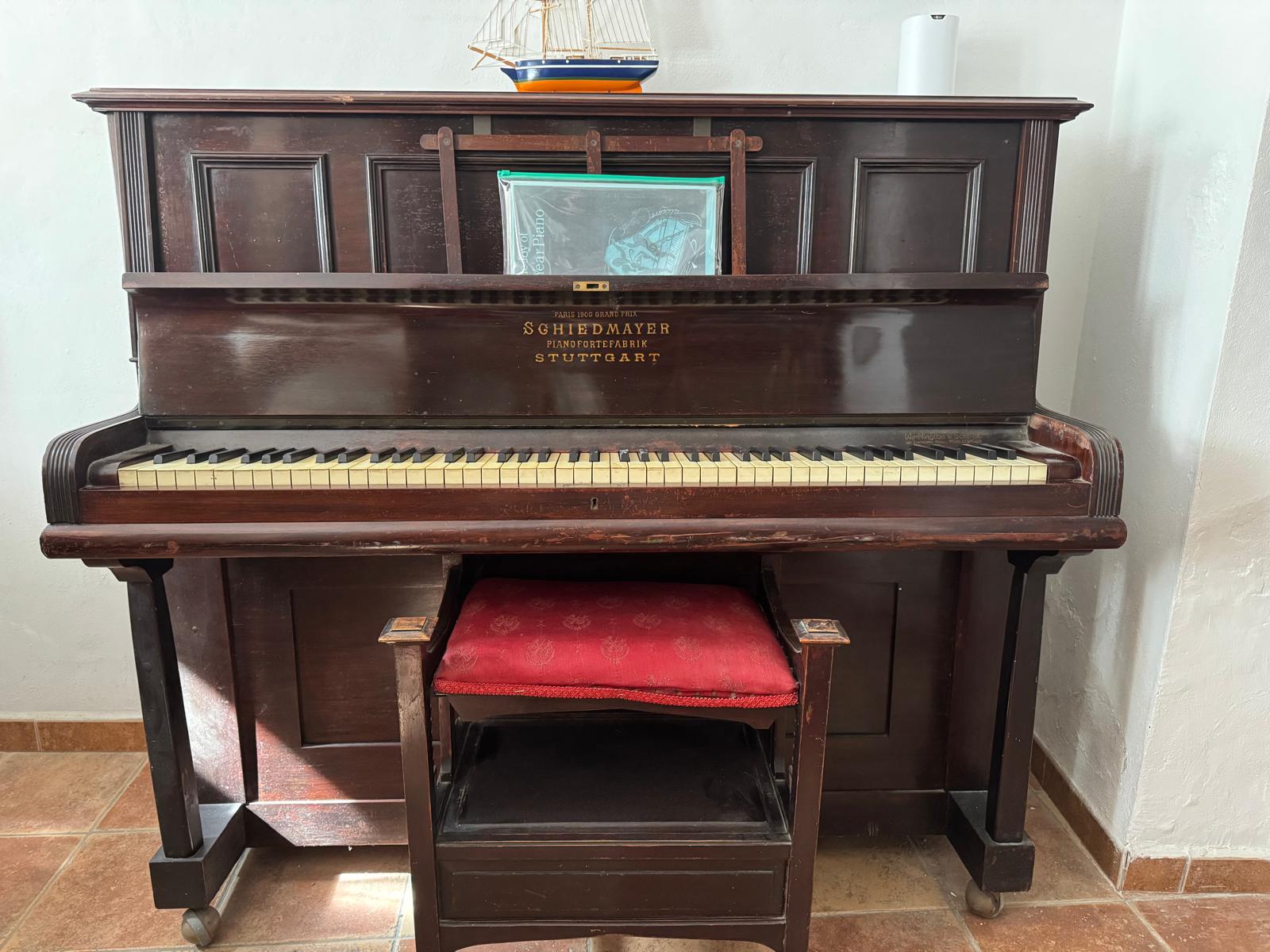 Piano vertical Schiedmayer Stuttgart