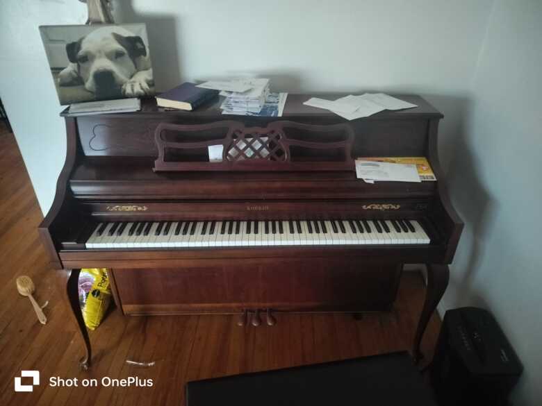 Nice use KIMBALL PIANO 