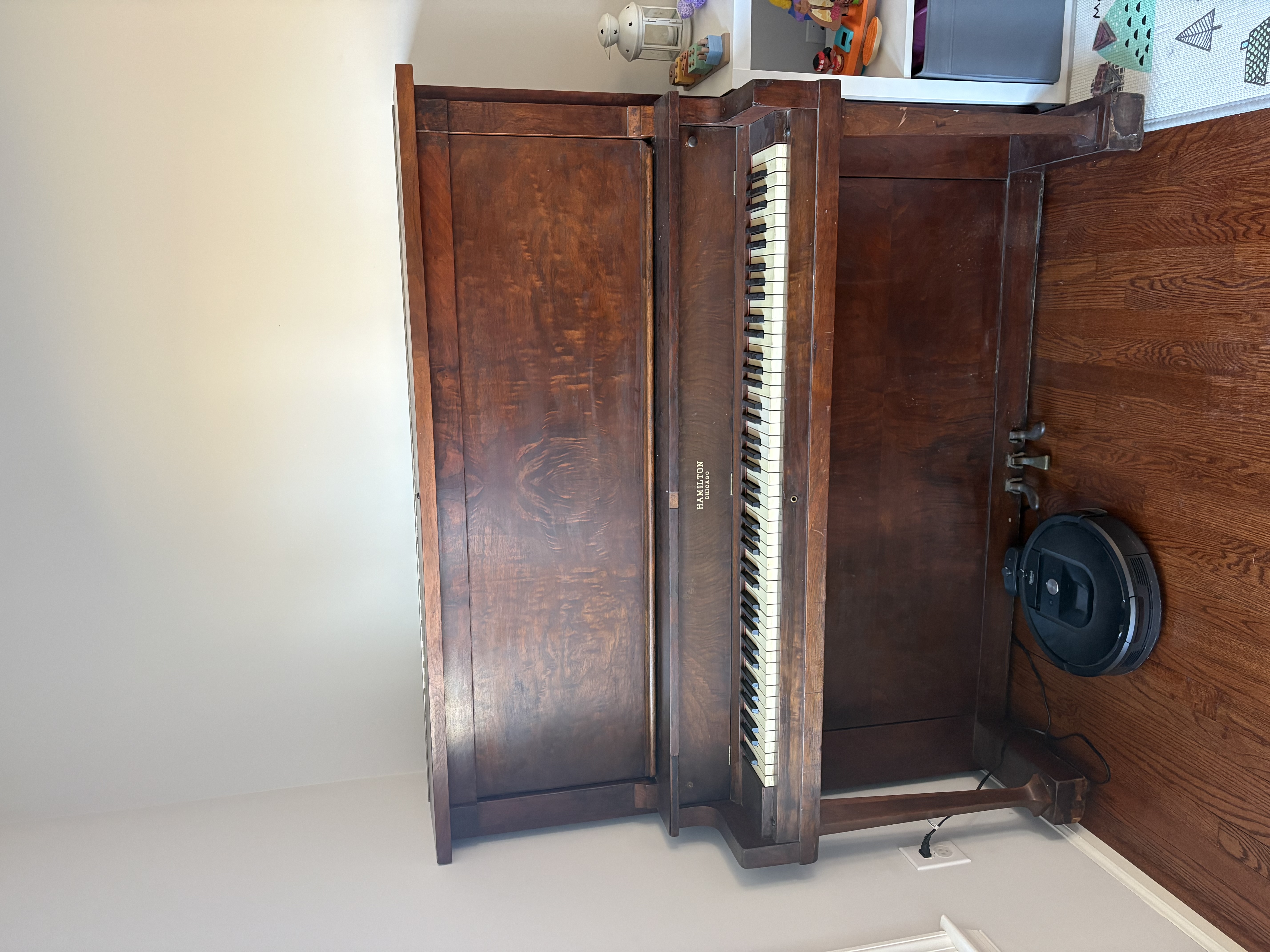 Big Ole Upright Piano- Hamilton (Baldwin)