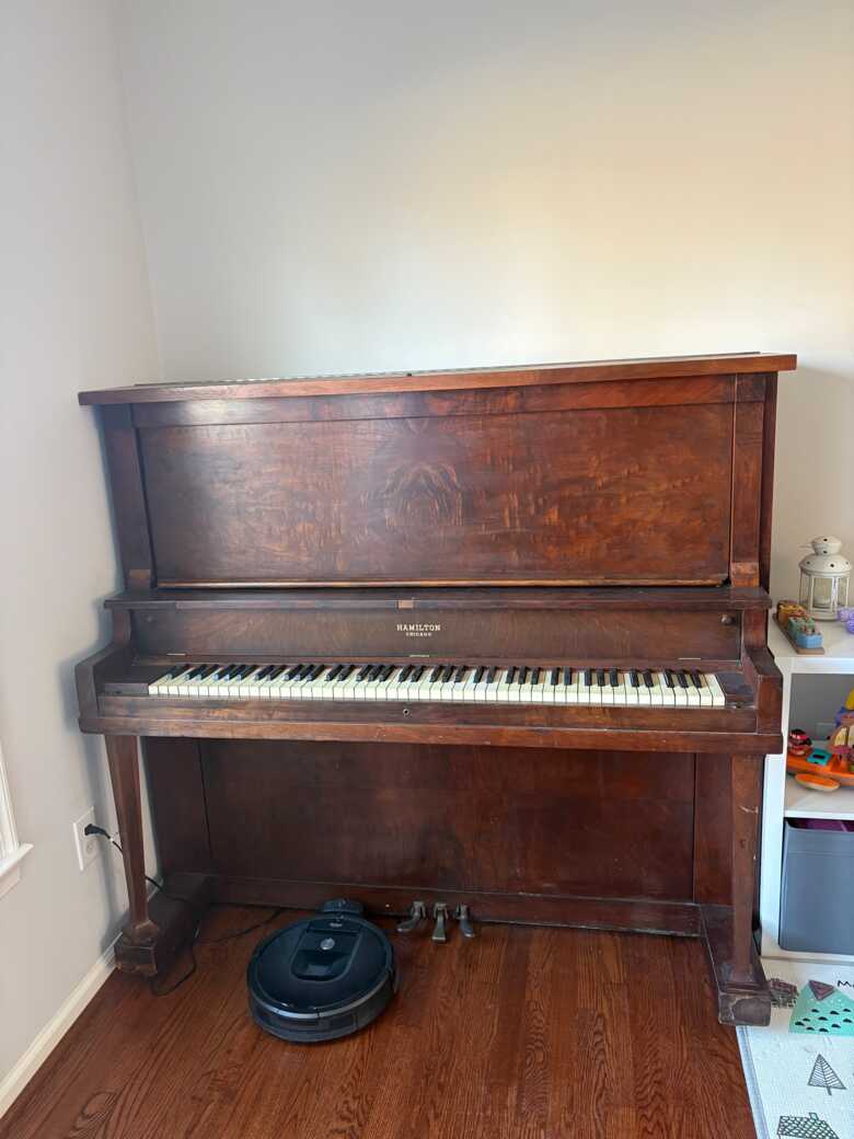 Big Ole Upright Piano- Hamilton (Baldwin)