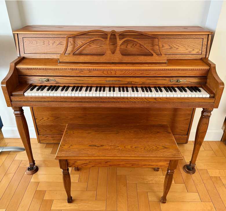 Baldwin upright piano