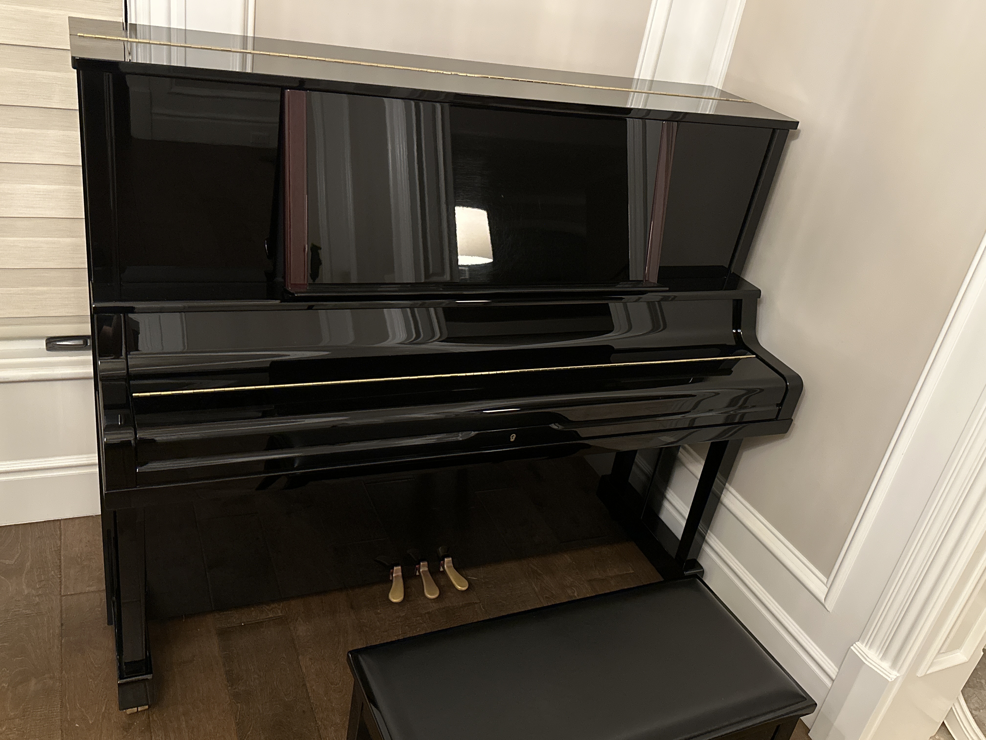 2016 Yamaha YUS5 Professional Upright – Polished Ebony