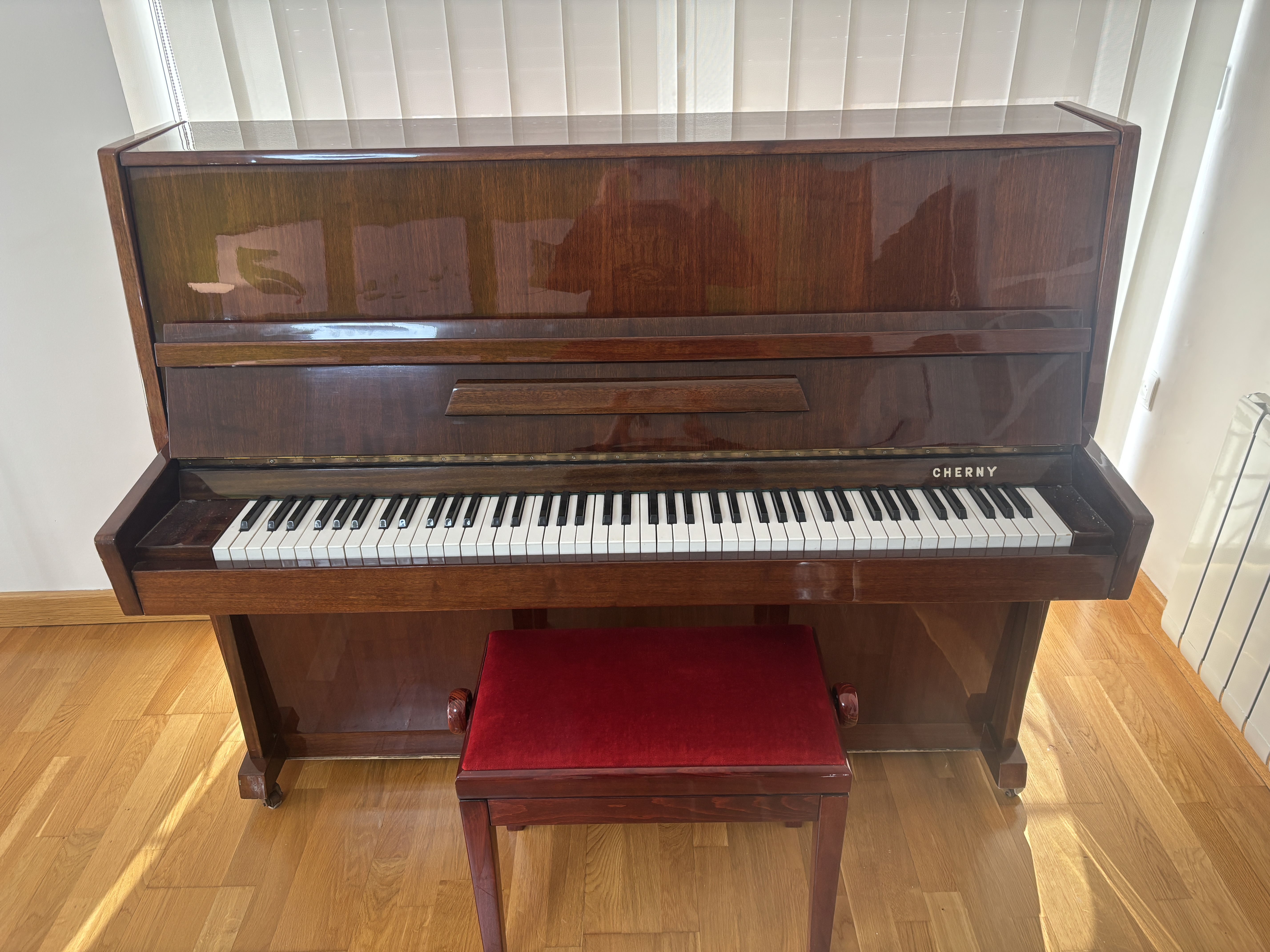 Piano Upright