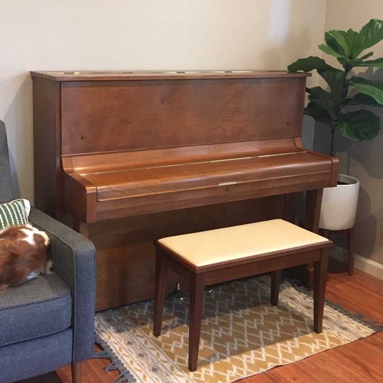 1973 Yamaha U1D Upright - Rare Satin Walnut - Excellent Cond