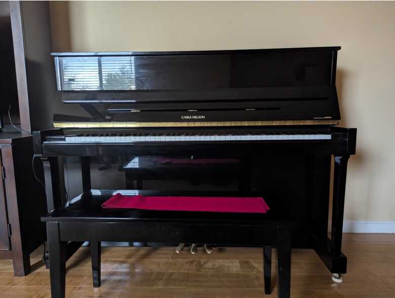 2012 YAMAHA CABLE-NELSON 46" STUDIO UPRIGHT