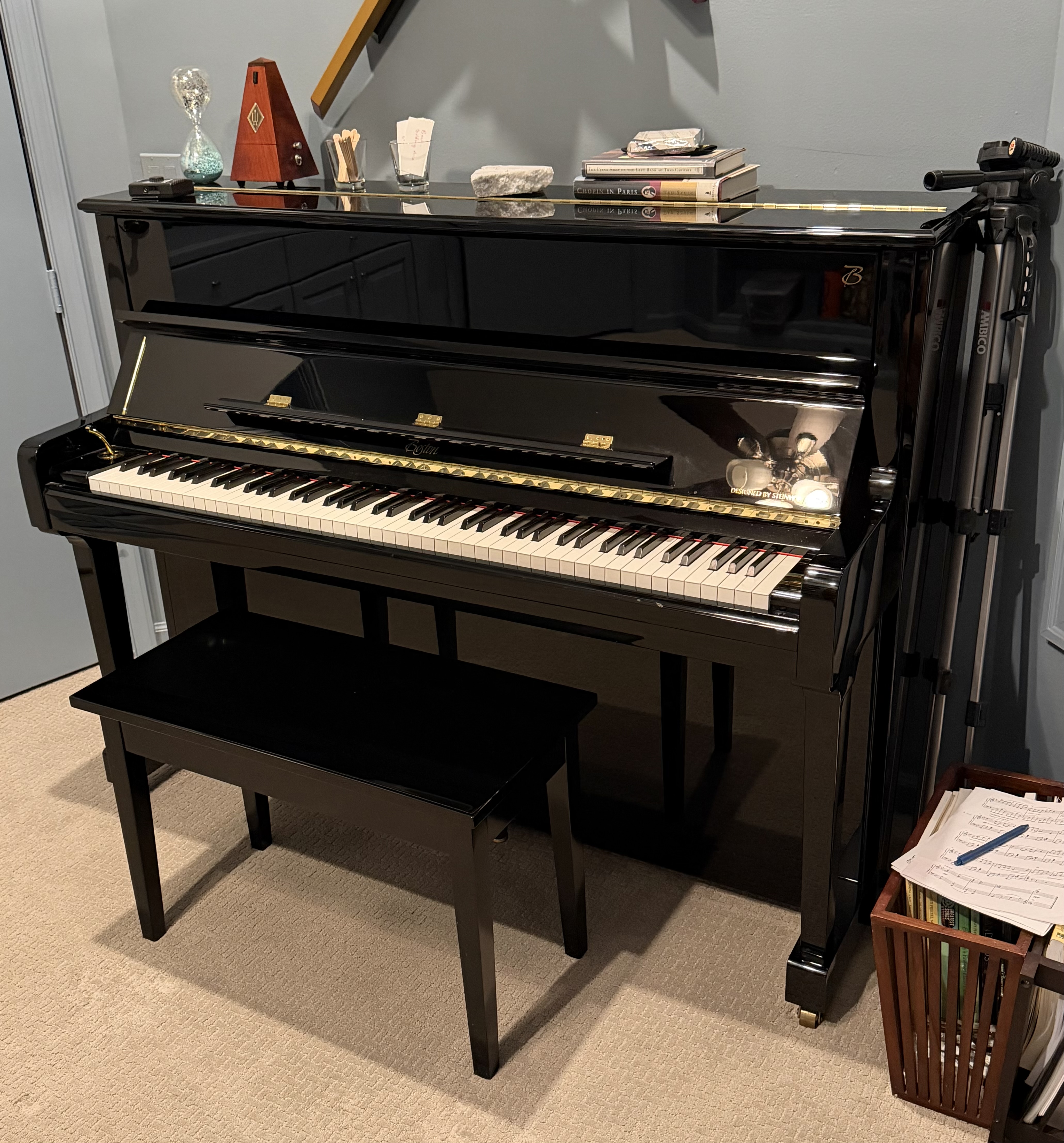Boston upright piano