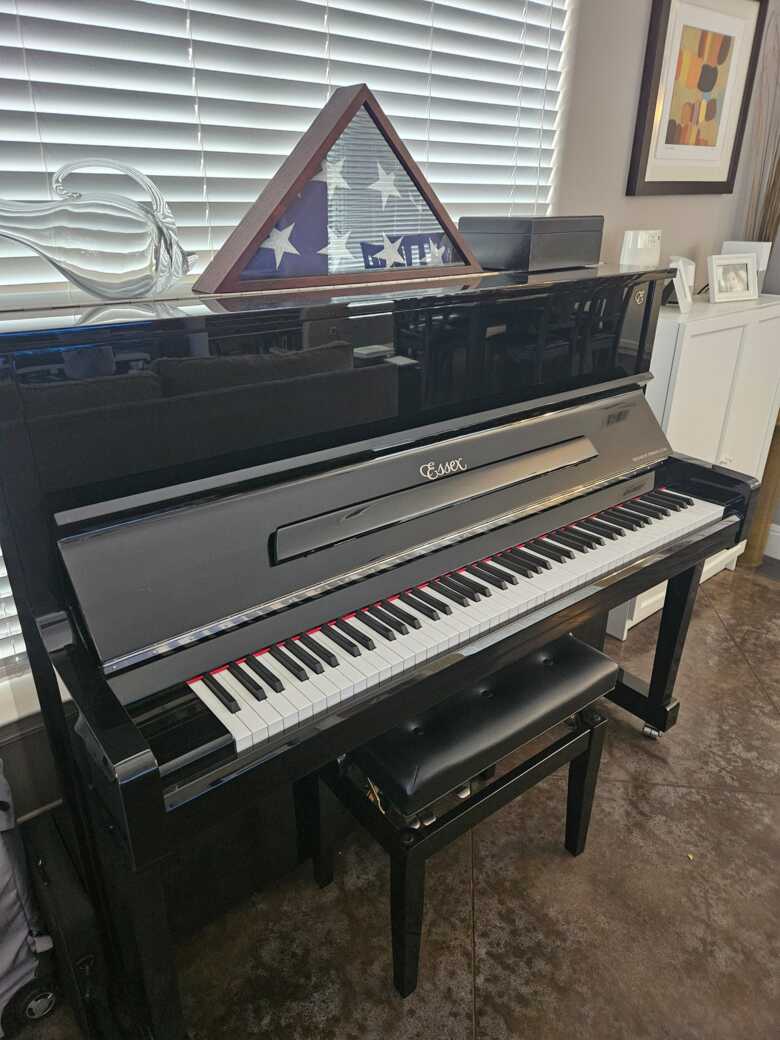 Essex Upright Piano