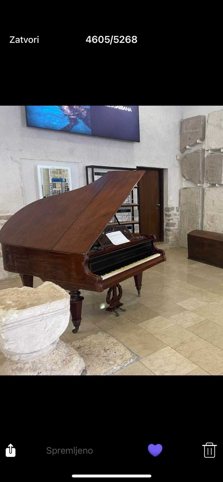 Antique Grand Piano – AL. HUGO LHOTA