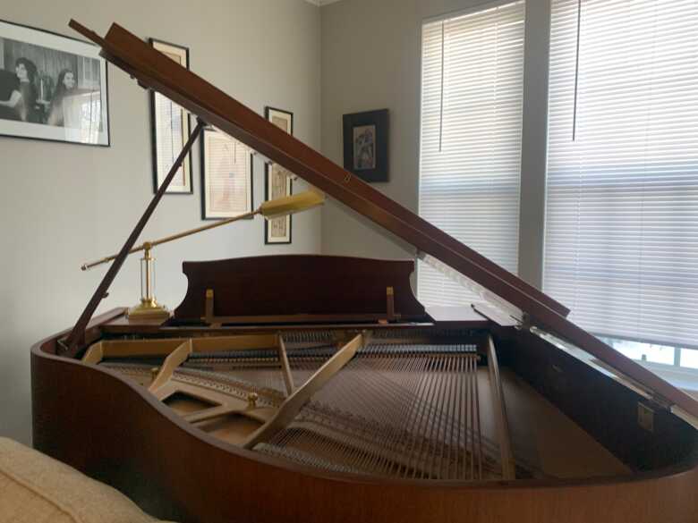 Kawai KG-1E Baby Grand Piano (1991) – 5’1”, Cherry Finish, O