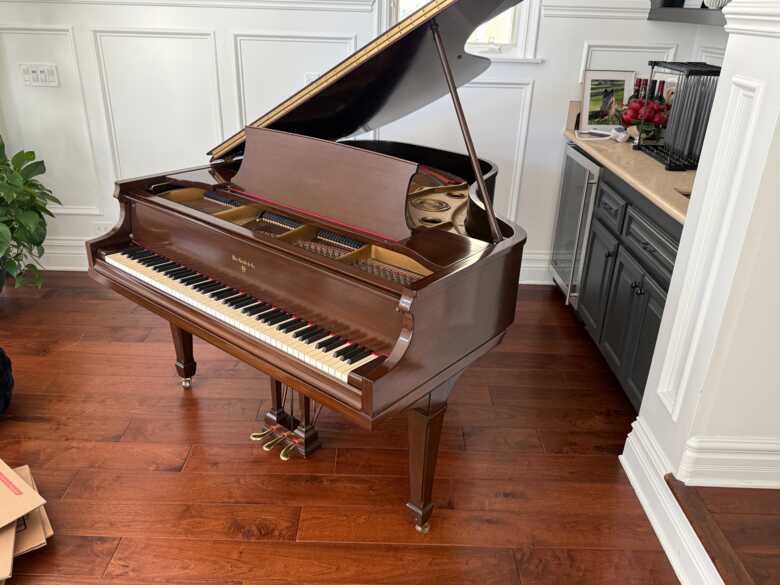 Wm. & Co.  Knabe Baby Grand Piano 5'1"