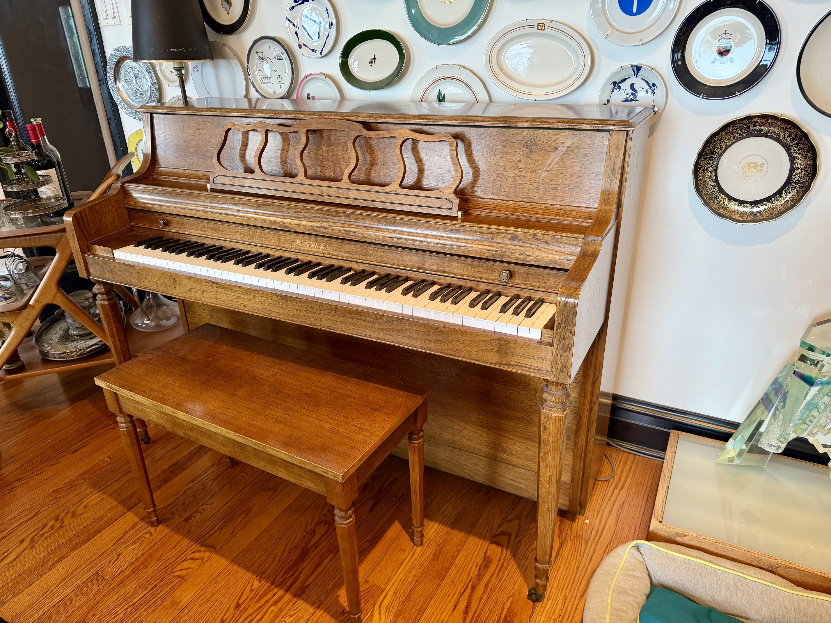 Beautiful Kawaii upright piano in perfect condition!