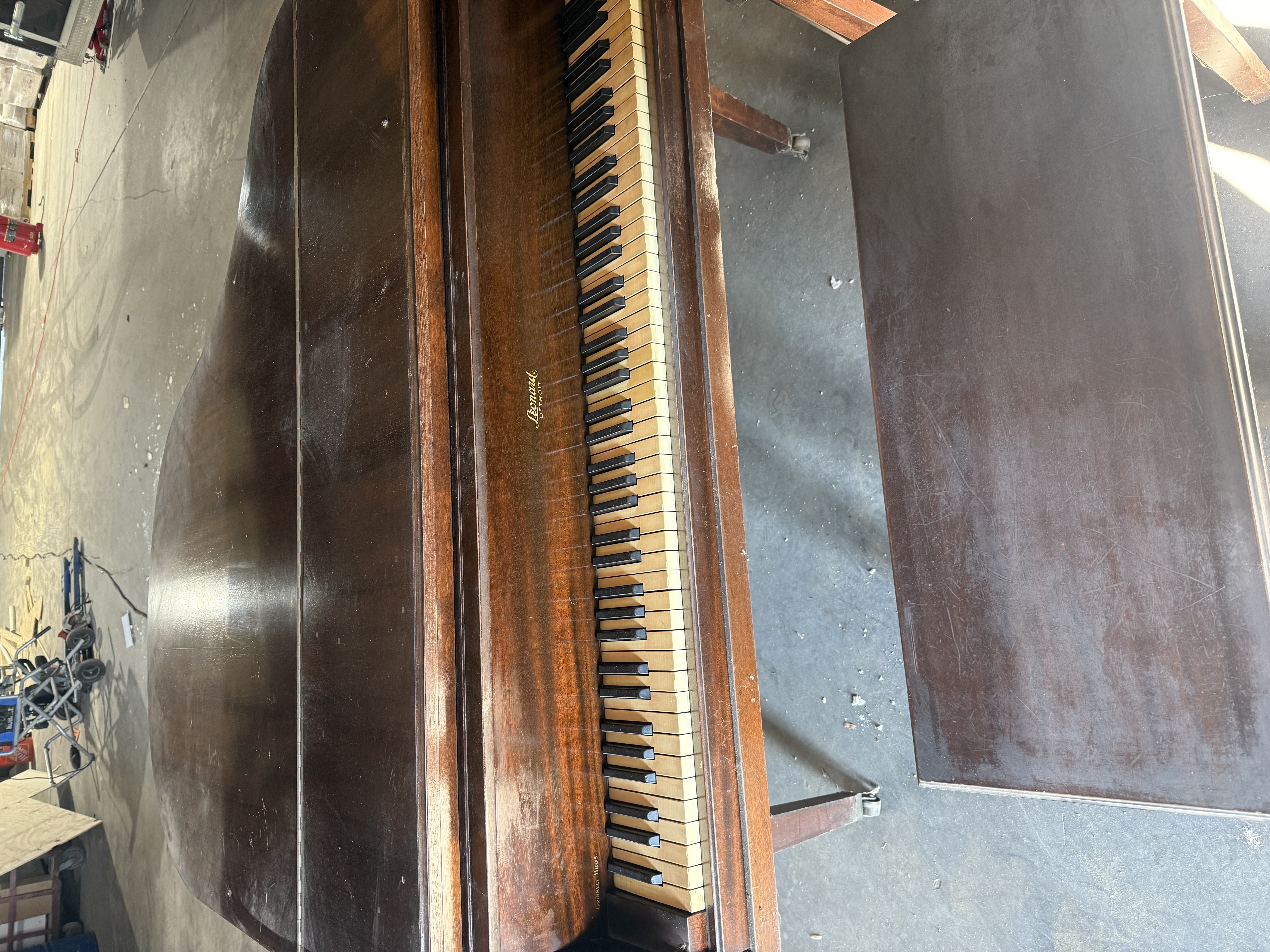 Leonard Detroit Piano