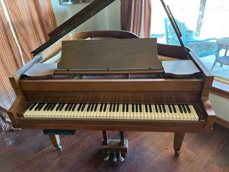 Conover Baby Grand Piano w/ PianoDisc Player System – Walnut