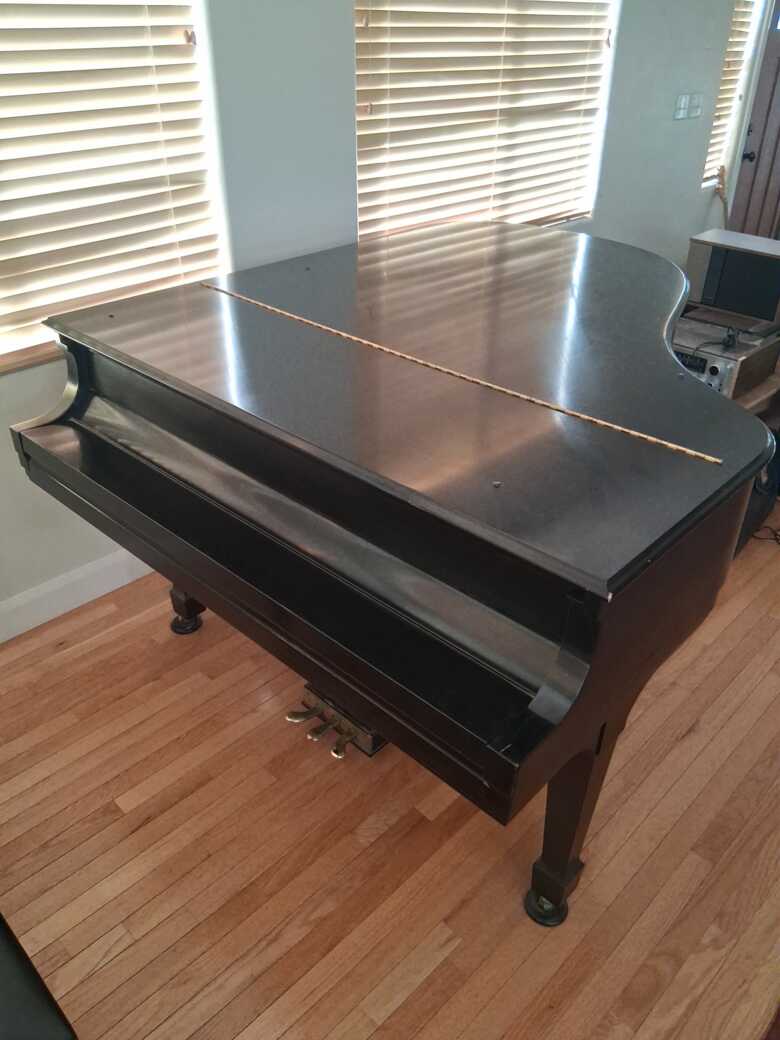 Steinway and Sons 1979 L5 baby grand with QRS PNOmation3