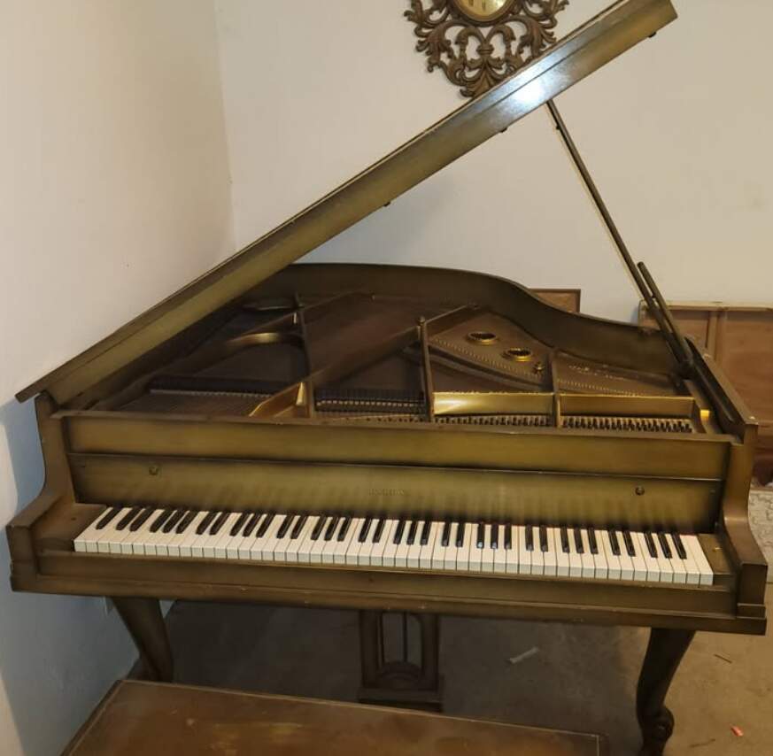 Baby Grand Piano 1950