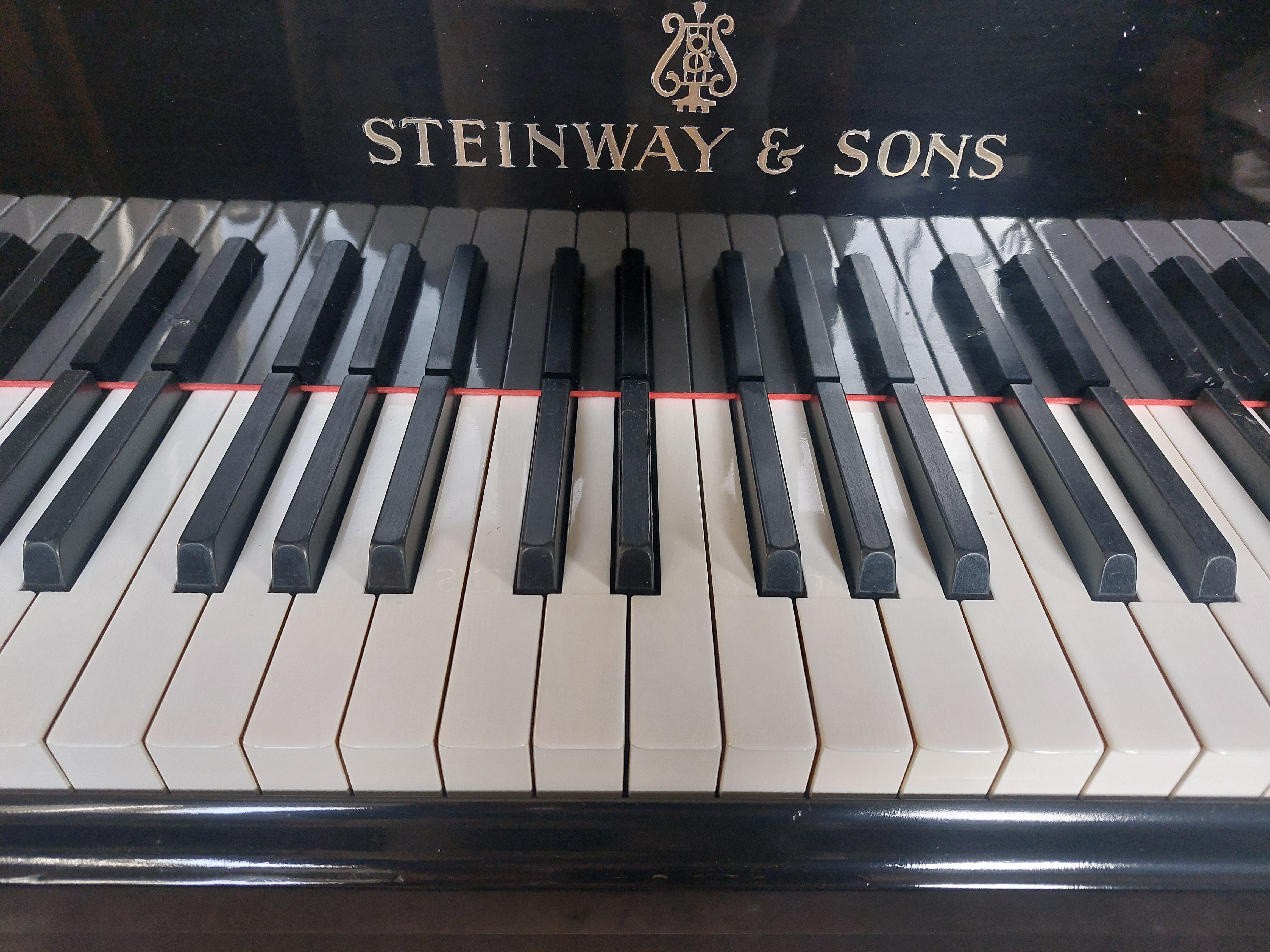 Steinway & Sons Flügel / Modell S 155 