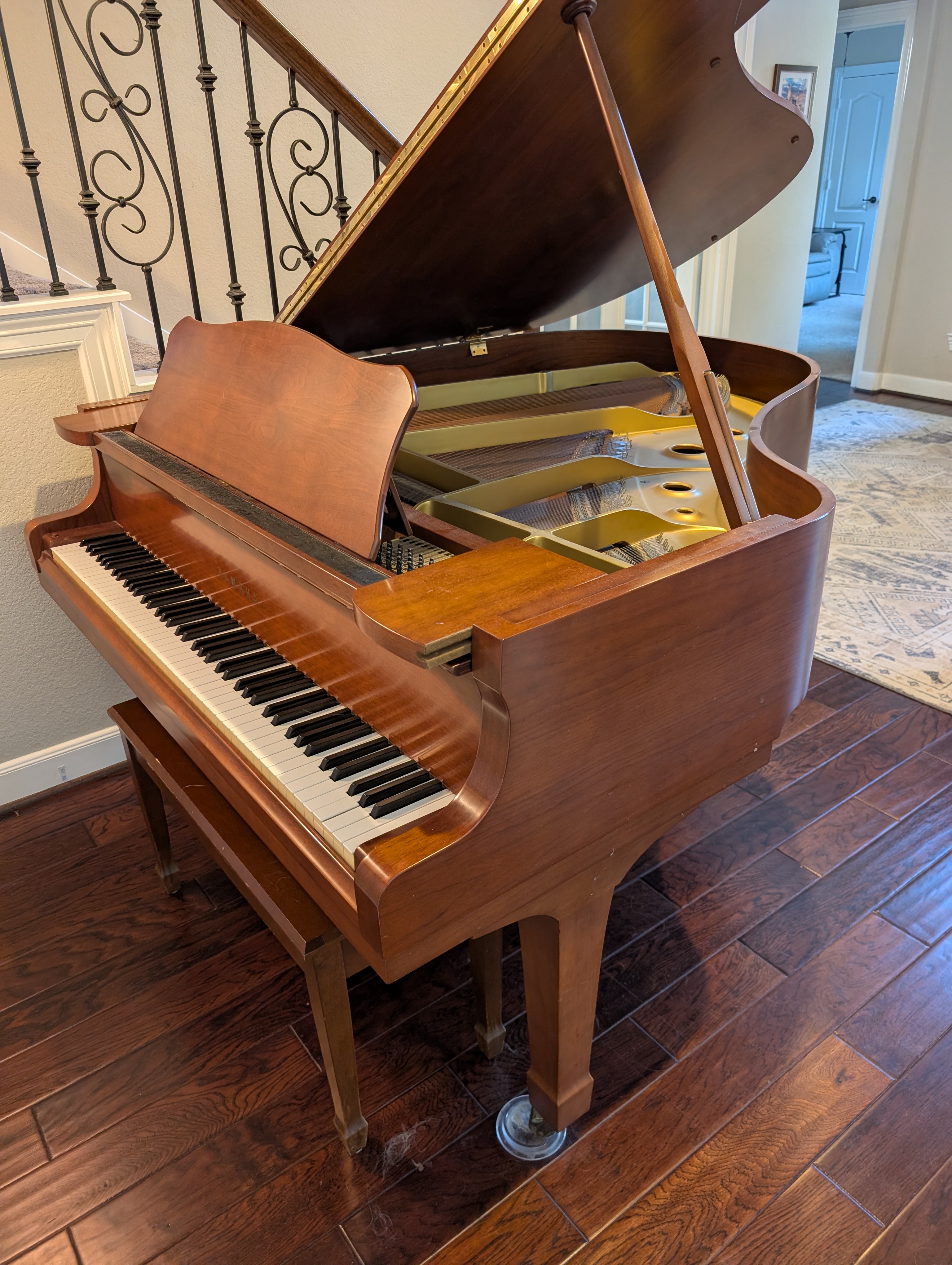 Japanese built Yamaha G2, 1985 walnut finish