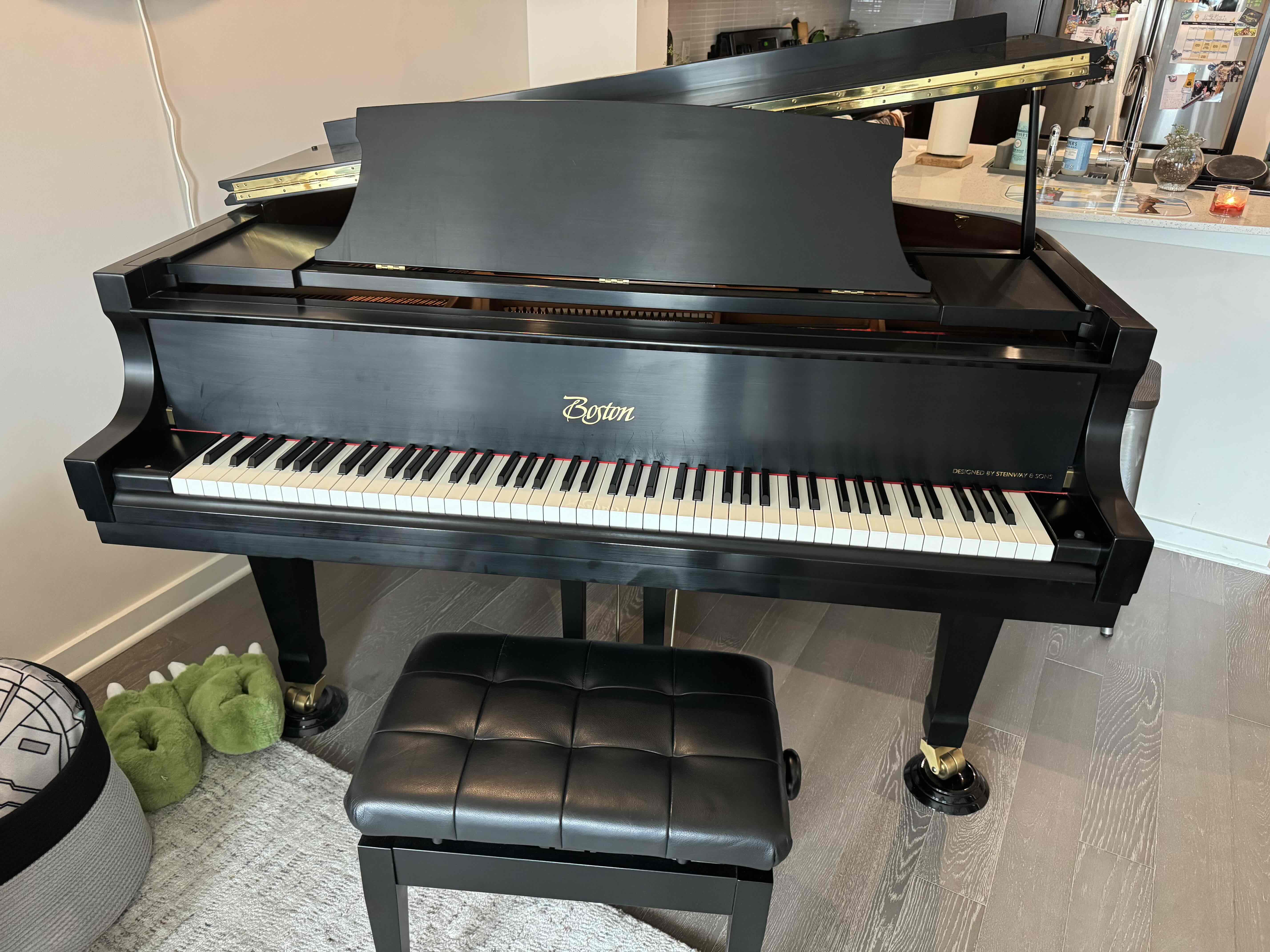Boston GP-156 Baby Grand | Ebony Satin | Excellent