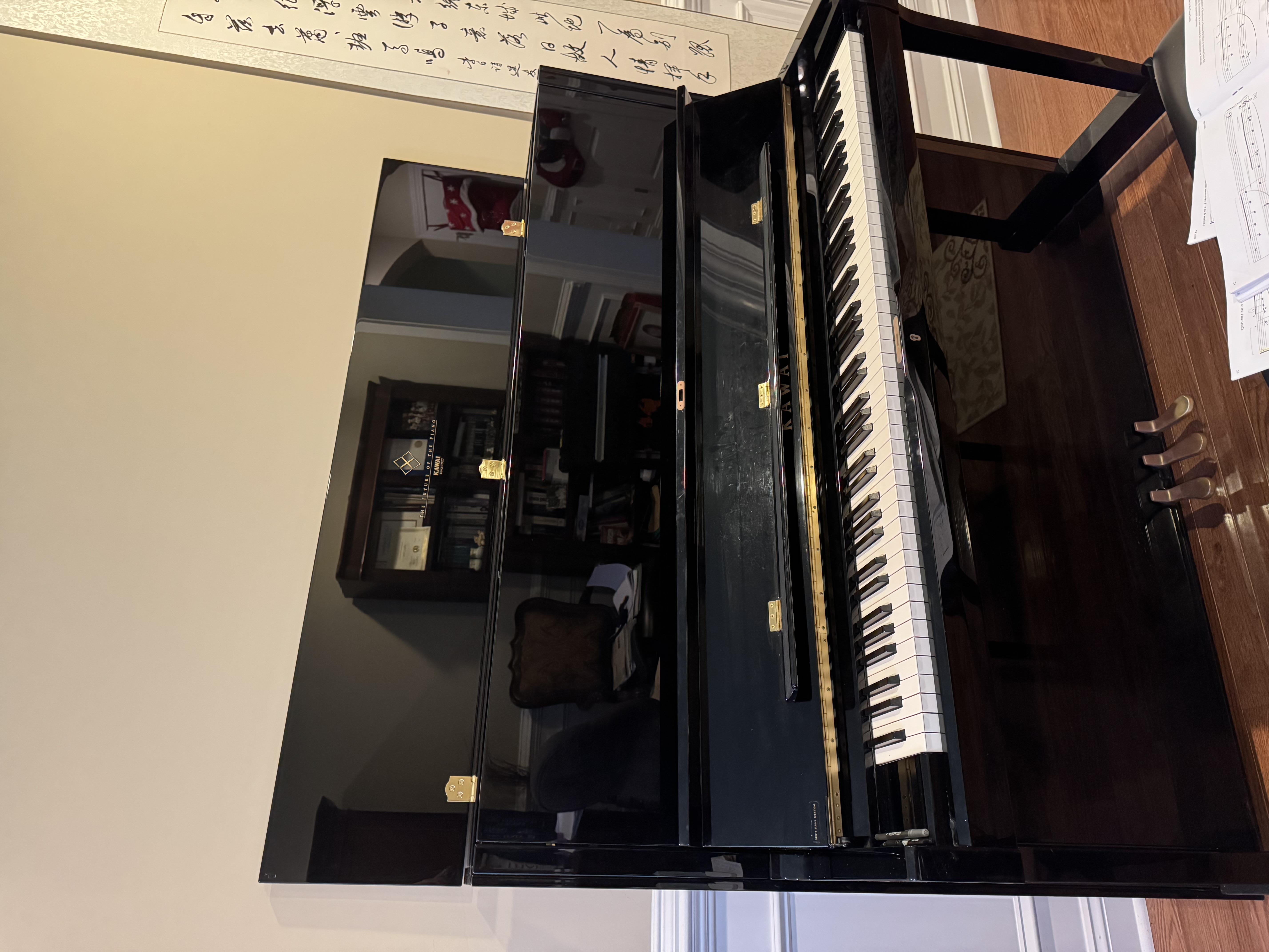 Kawai upright k500 in excellent condition