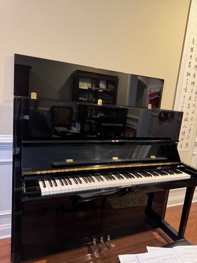 Kawai upright k500 in excellent condition