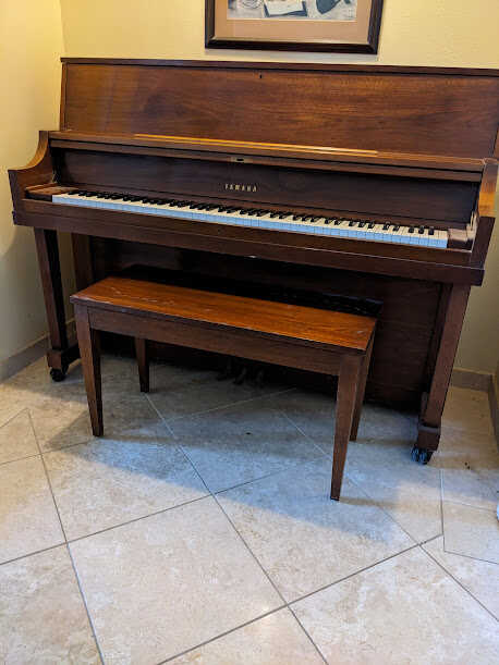 Beautul Yamaha P22  Made in the USA