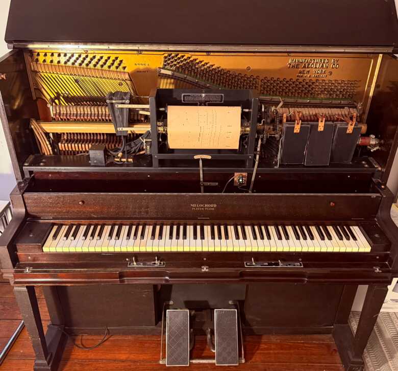 Vintage Aeolian Melochord Player Piano - Fully Functional