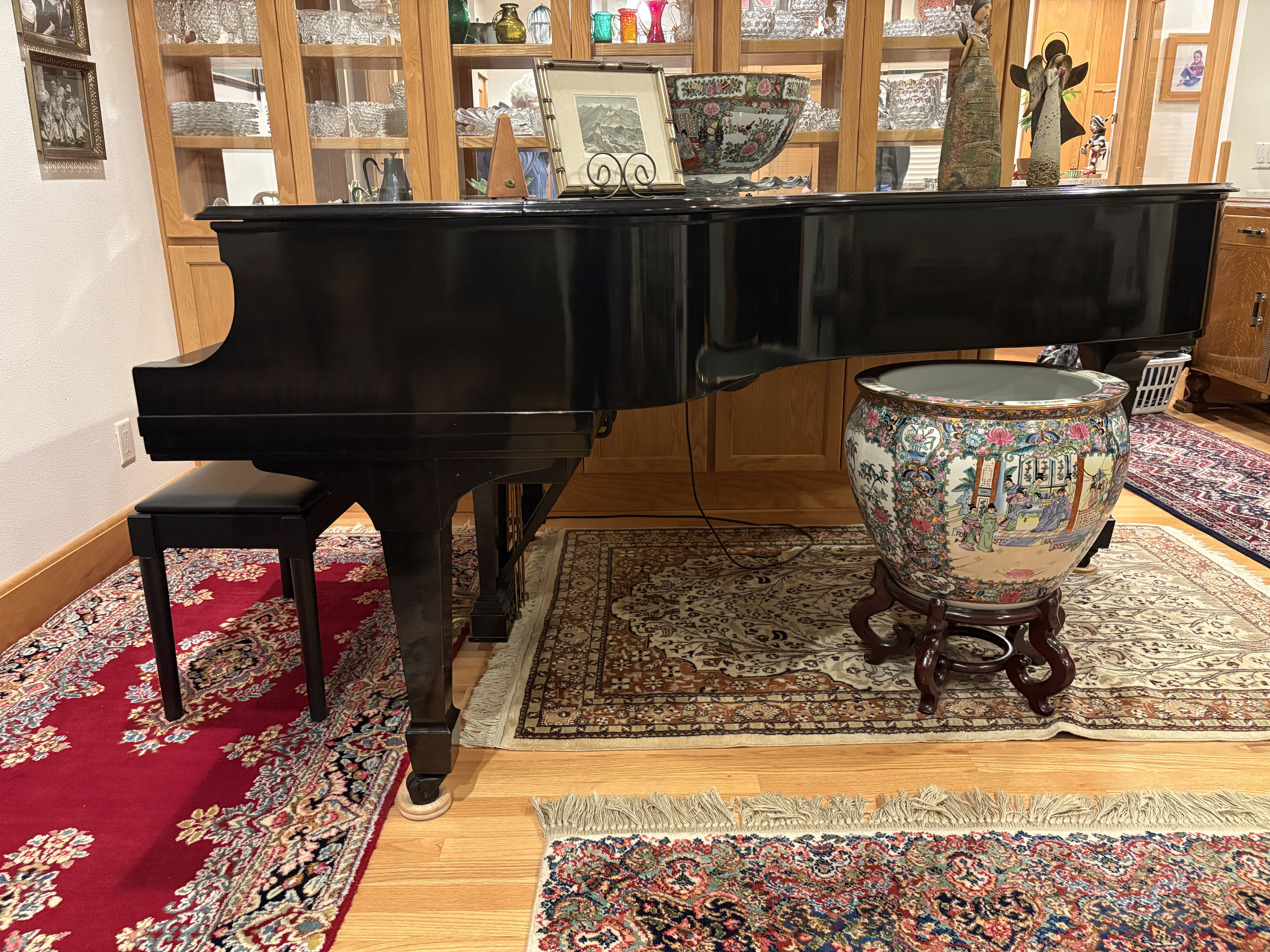 Steinway and Sons, grand