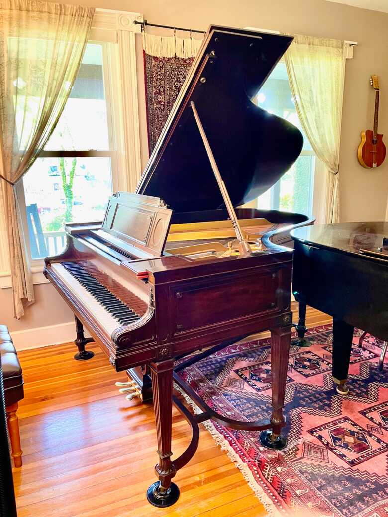 1929- restored w/ all Steinway parts in 2011