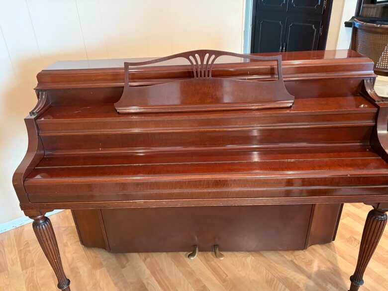 Steinway & Sons Upright