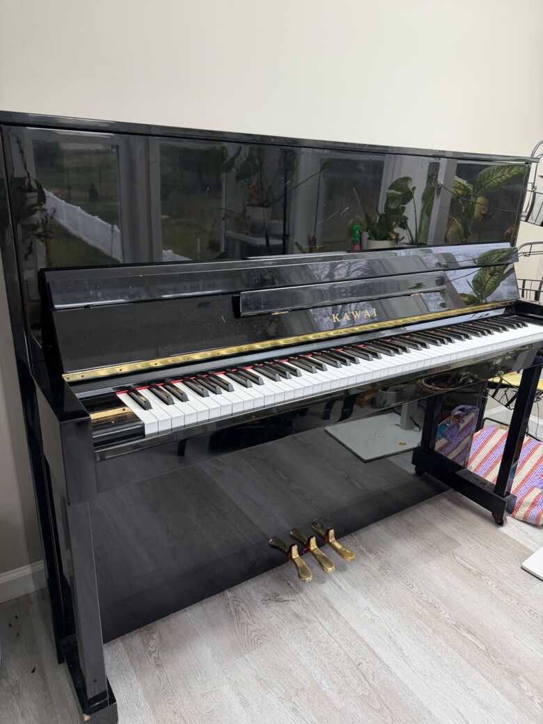 Kawai UST-7 Professional Studio Upright Piano 48" Made in Ja