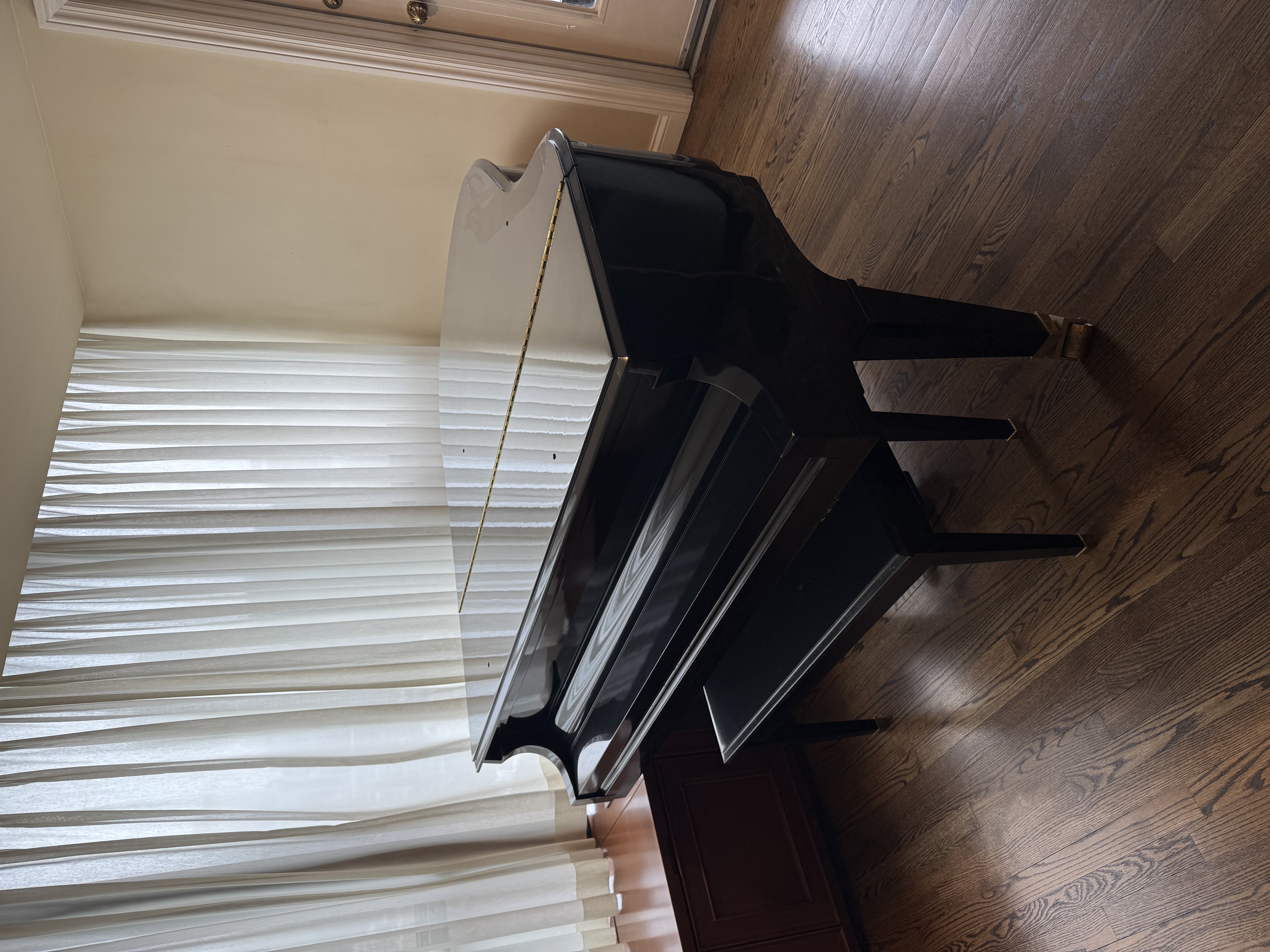 Baldwin Baby Grand Piano - Model M(1988) - Polished Ebony