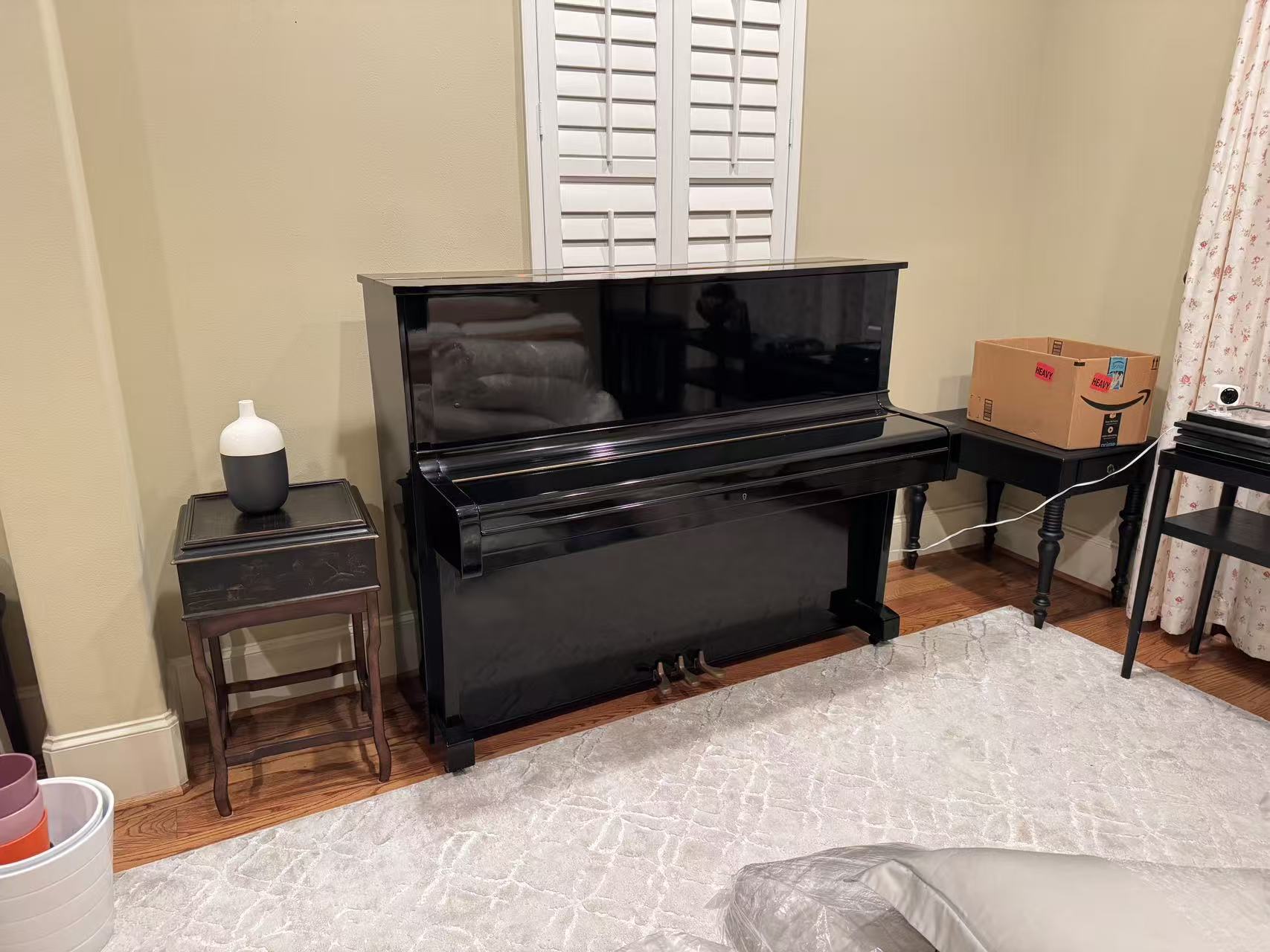 48” Yamaha U1 Professional Upright Piano (Made in Japan, 197