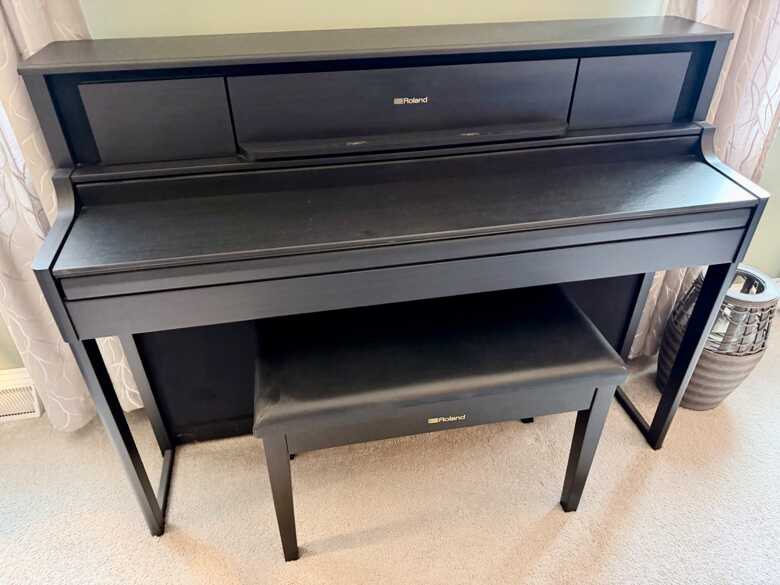 Roland LX705 For Sale