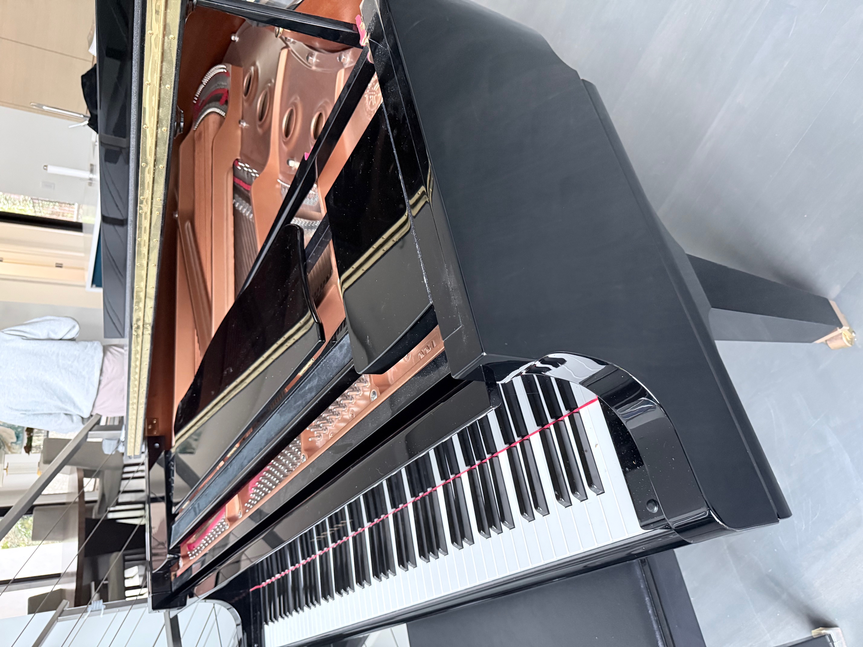 Yamaha GC1 Baby Grand Piano – Excellent Condition – Includes