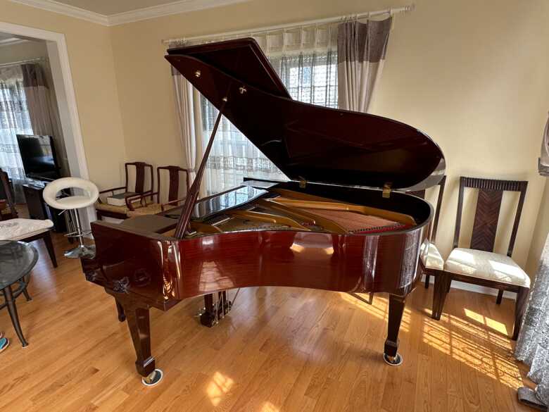 Beautiful flawless like new condition Kohler and Campbell