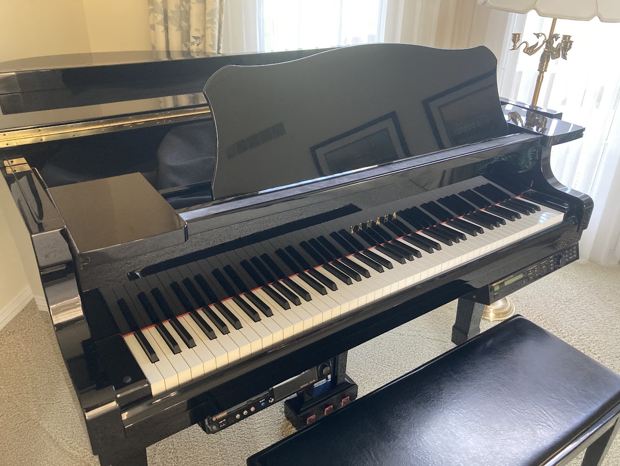 Yamaha Baby Grand