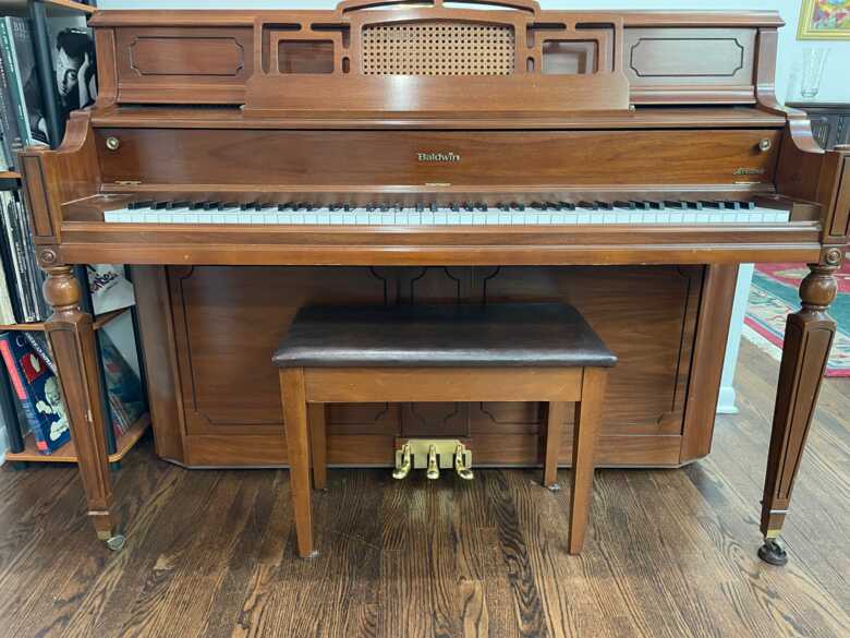 Classic Baldwin Acrosonic Elite console