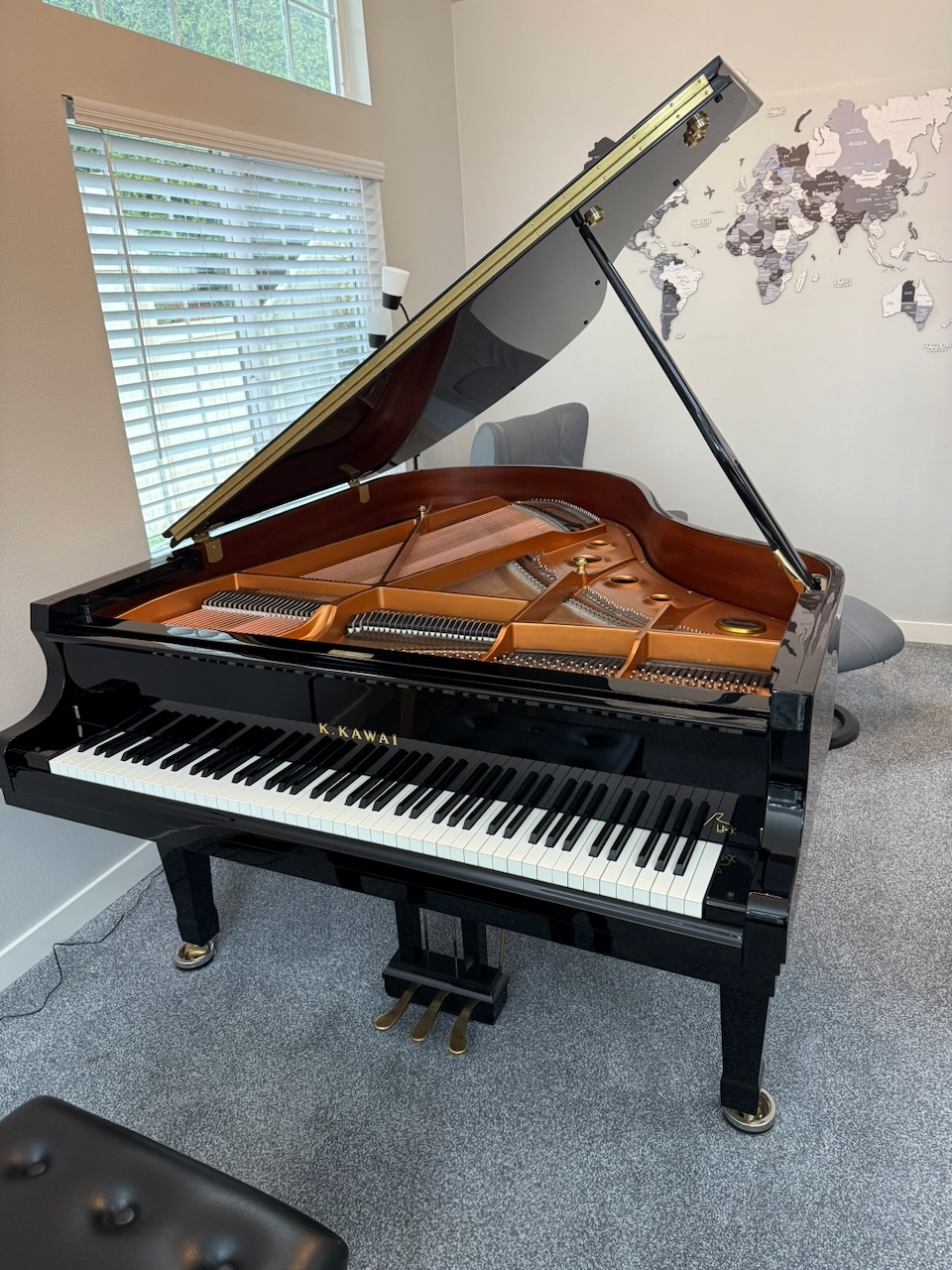 2021 Kawai GX-2 excellent condition under warranty