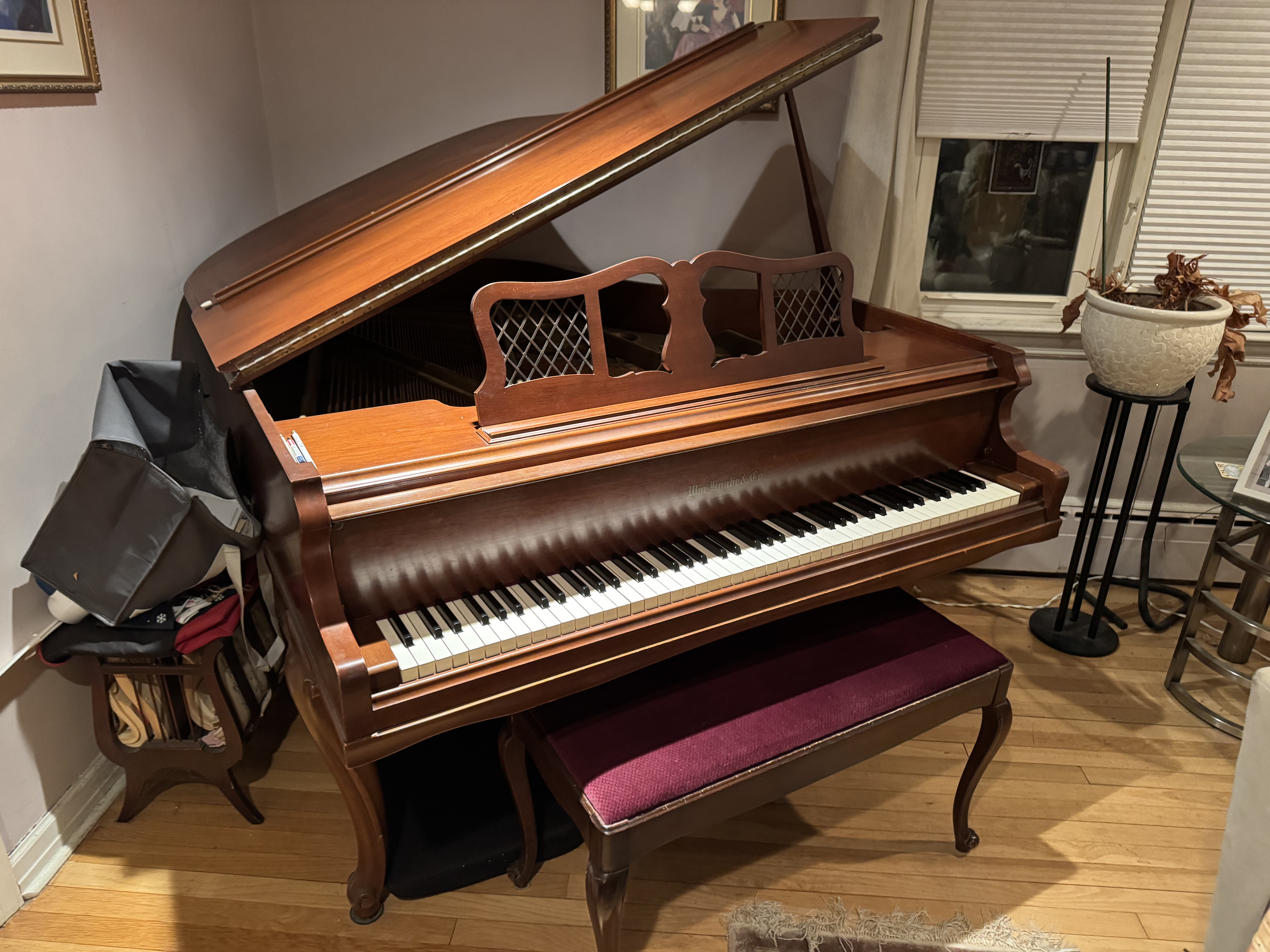 Beautiful Knabe baby grande piano