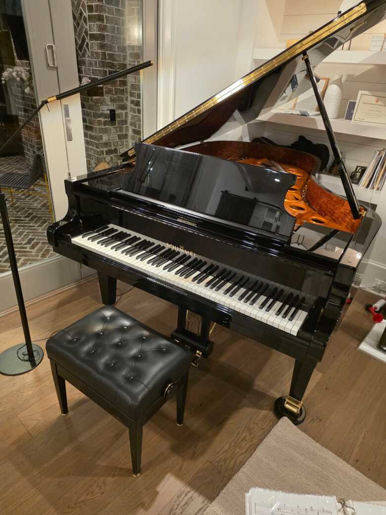 2019 Schimmel C213 Grand Piano (7'0") – Pristine Condition