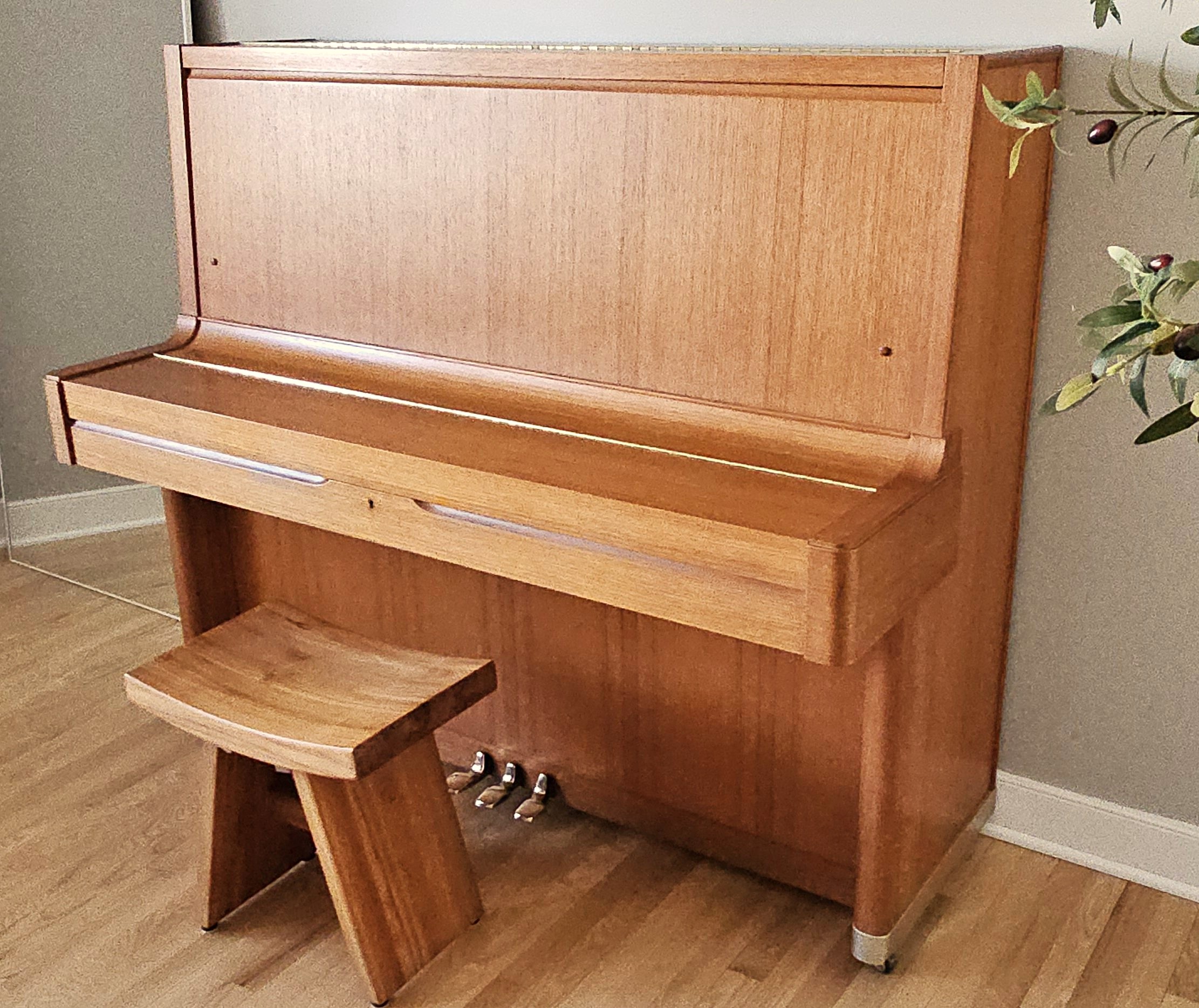 One of a kind Yamaha U7 upright piano, premium teak finish