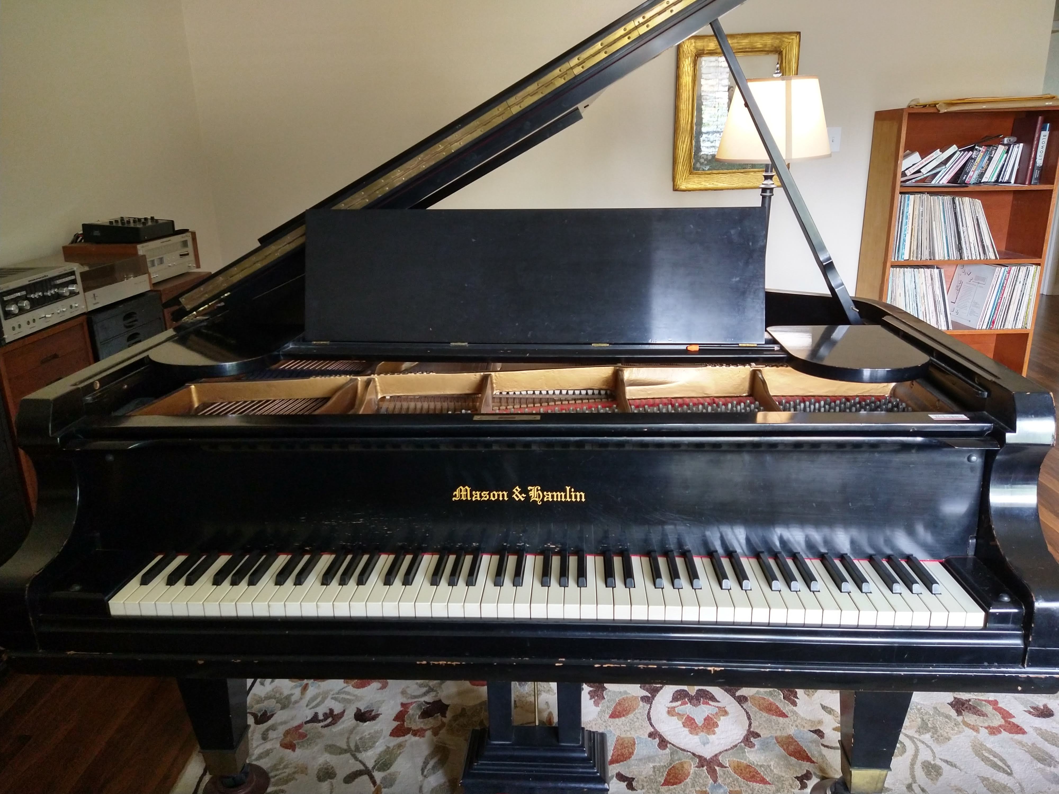 Mason & Hamlin Concert Grand - Good playing condition