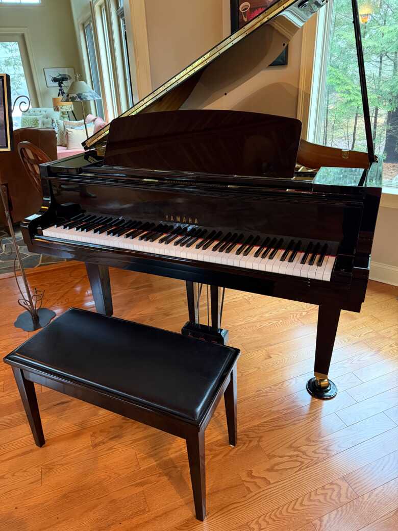 Yamaha Baby Grand Piano