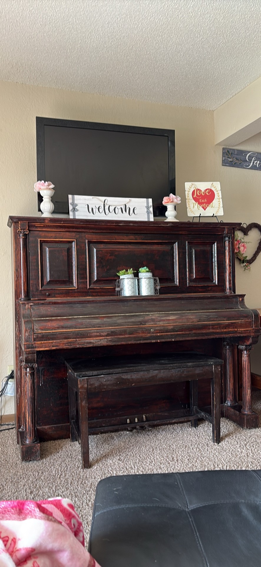 Upright Cabinet Grand