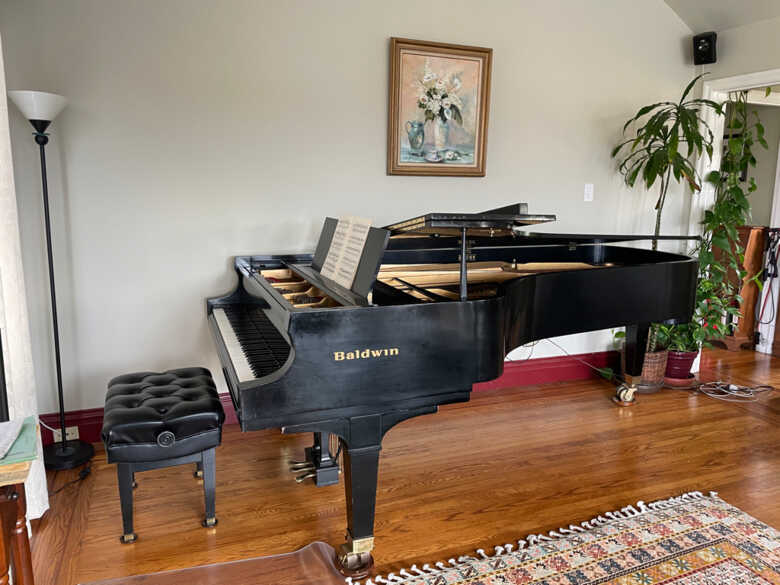 Baldwin Concert Grand Piano 9-ft; Model SD-10