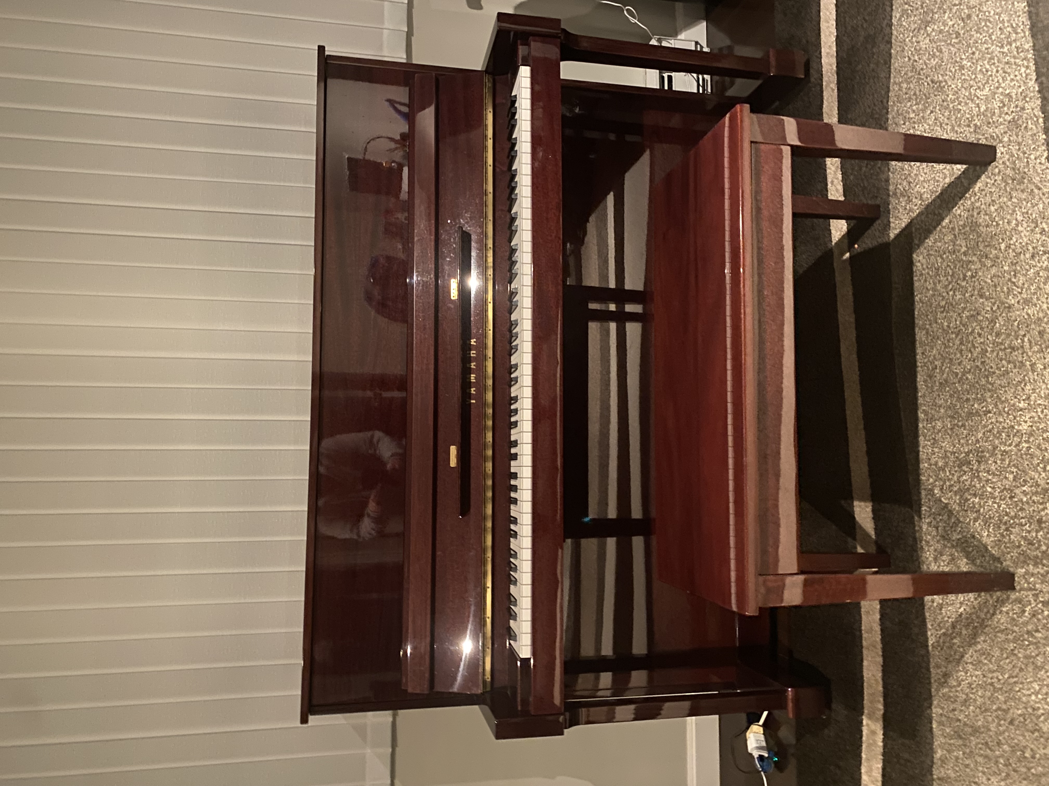 Pristine Yamaha T-116 Mahogany standup piano